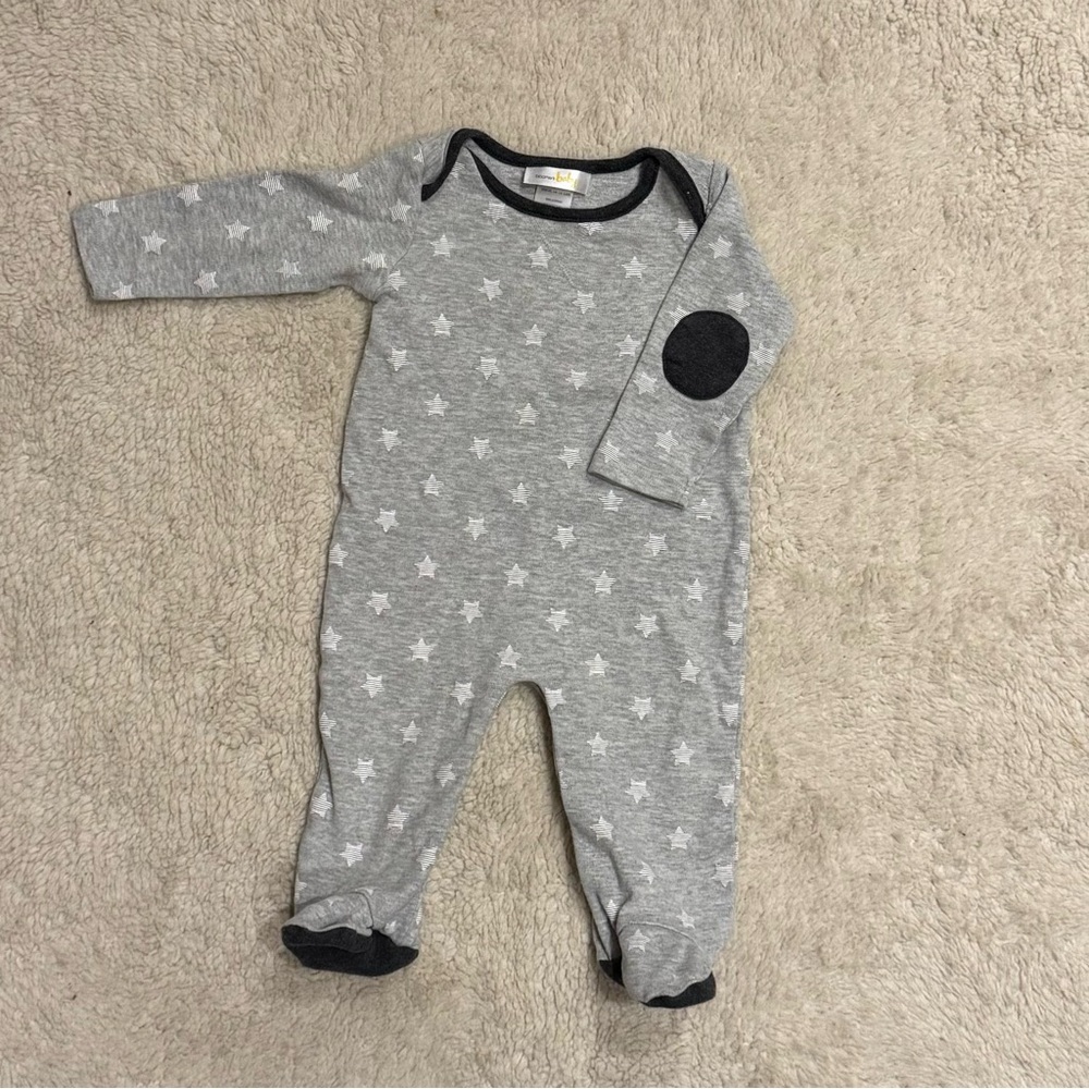 Bloomingdale's Baby Gray Star Footie One Piece